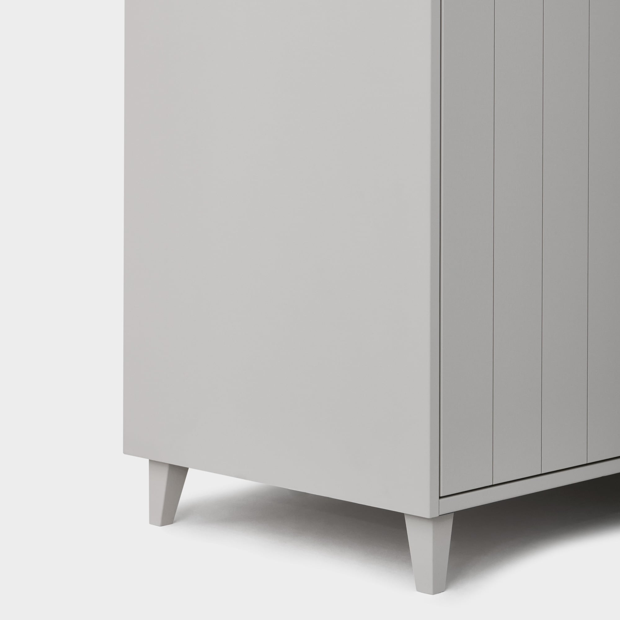 Massiv klesskap H10/M22, 58 cm